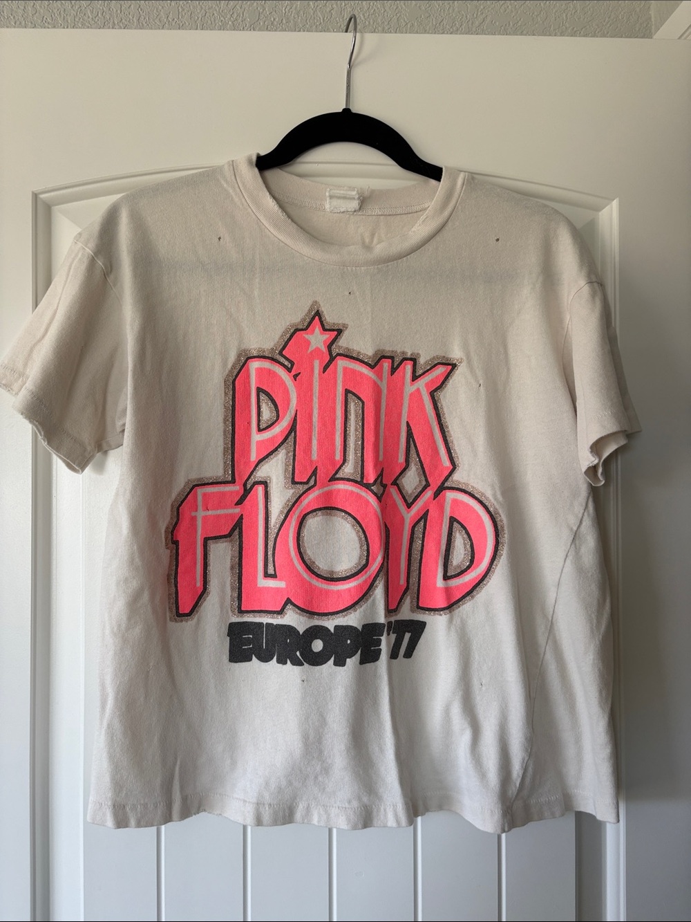 Madeworn cropped Pink Floyd tee